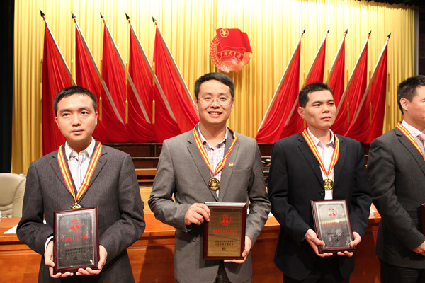 我校荣获“河源五四青年奖章”集体称号