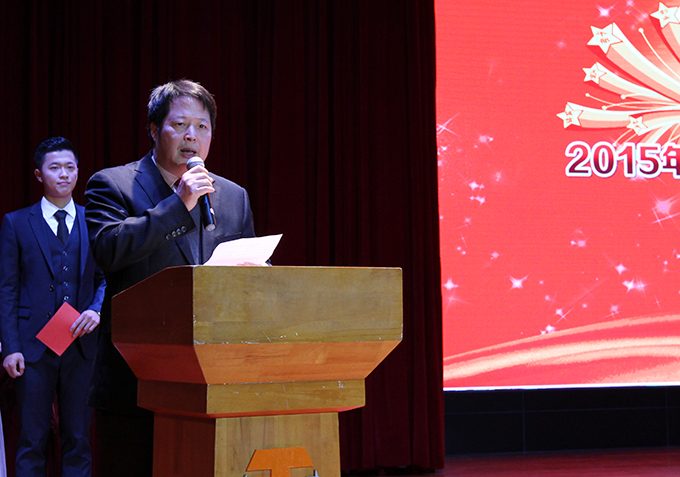 陈农心副校长致辞